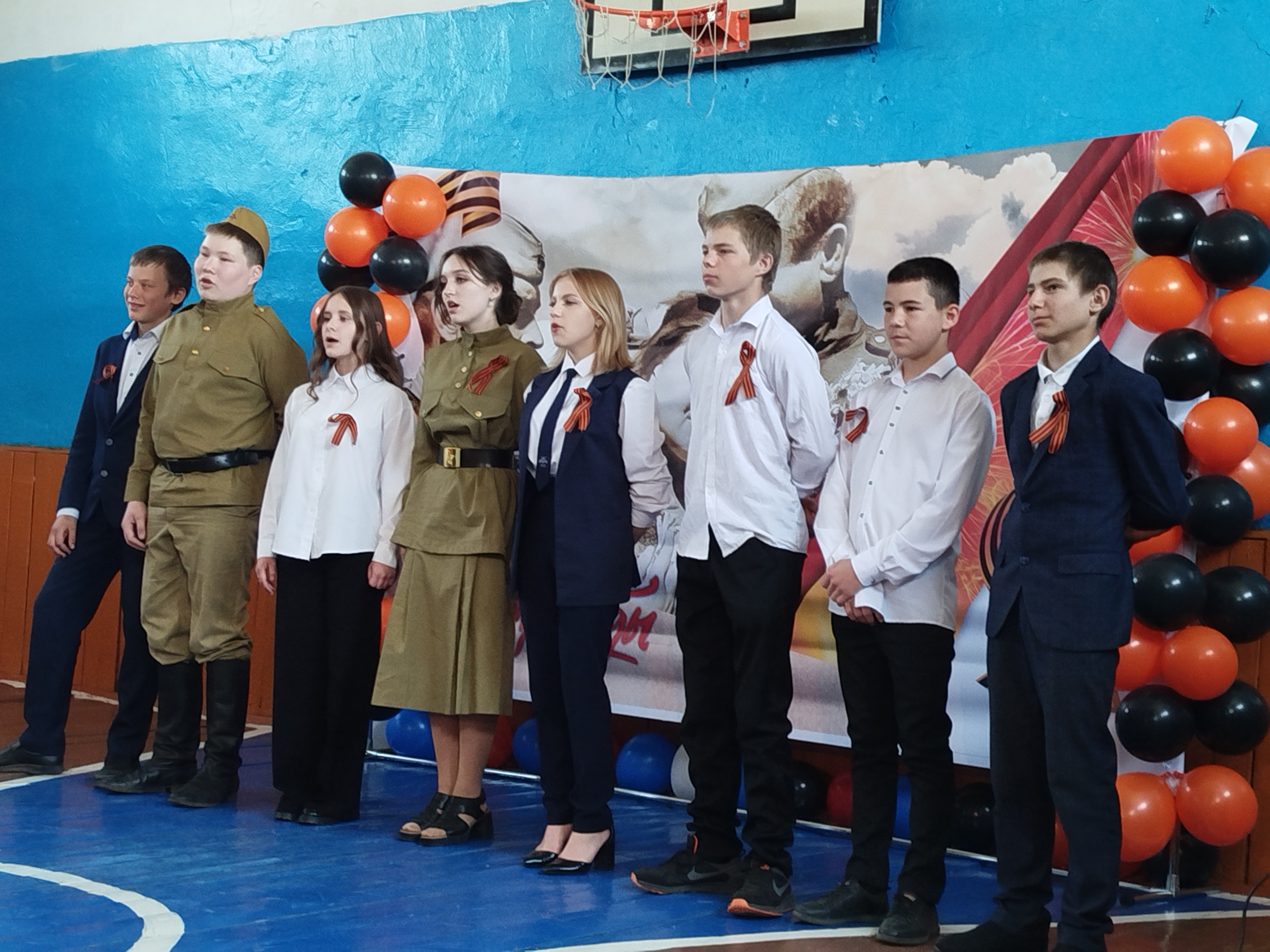 Праздничный концерт в честь Дня Победы.